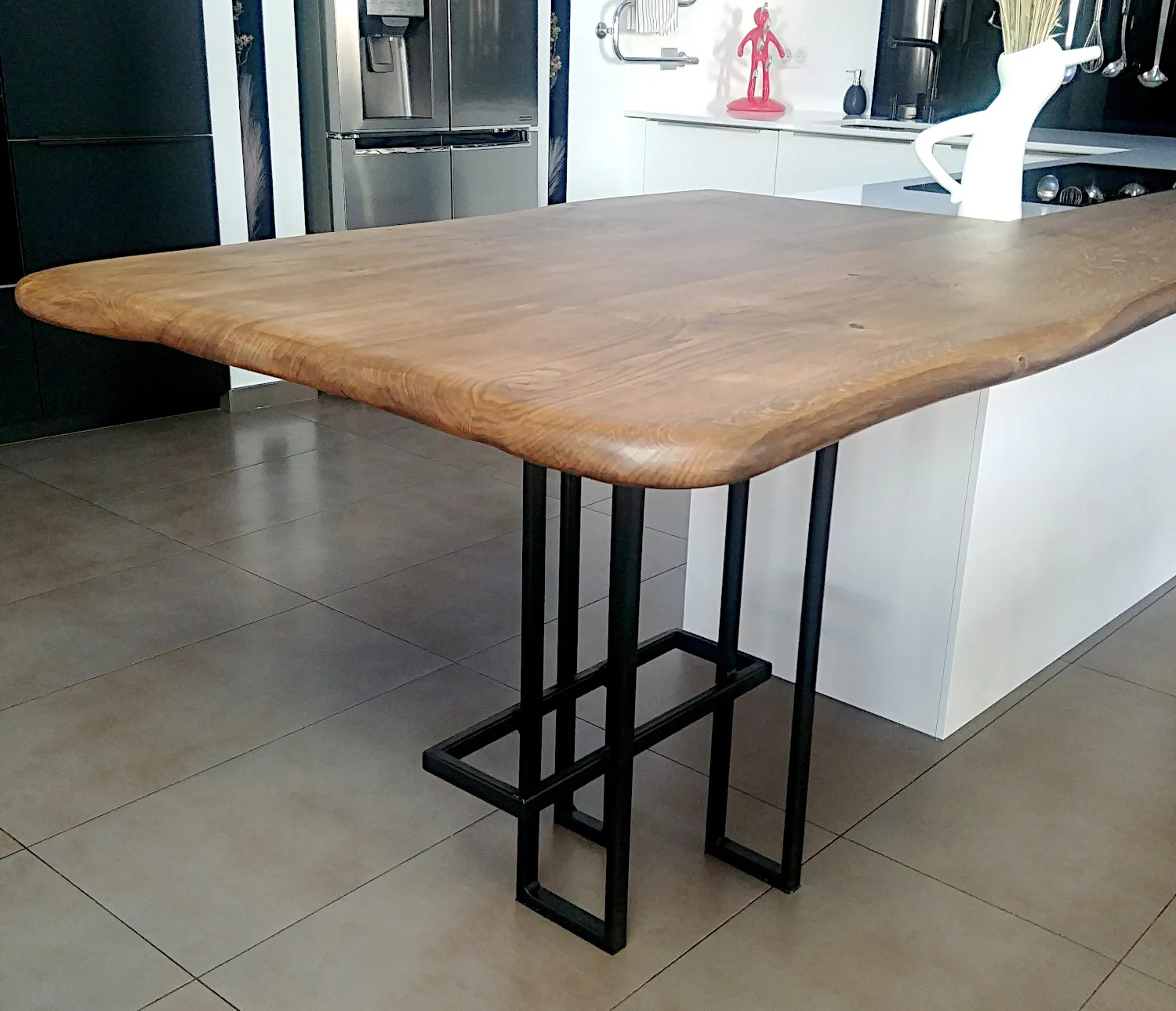 Table bar bois & métal — Plateau bois massif, structure acier